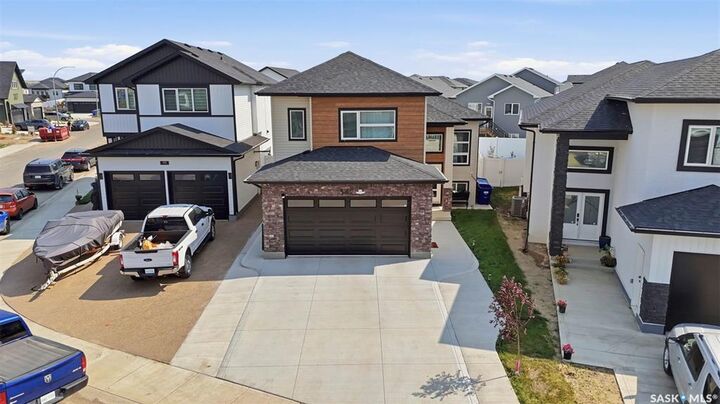 Property Photo: 342 Sharma Crescent SK S7W 1K9