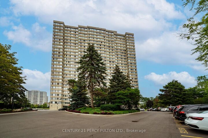Property Photo: 133 Torresdale Avenue W 1003 ON M2R 3T2