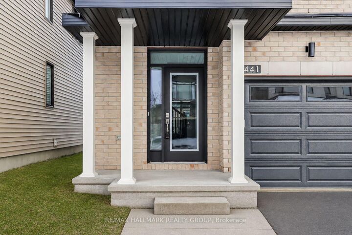Property Photo: 441 Turmeric Court ON K2S 2X8
