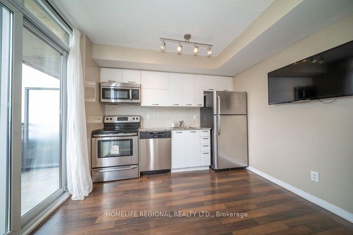 Property Photo: 38 Joe Shuster Way 1520 ON M6K 0A5