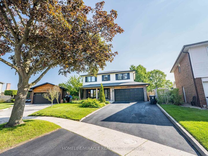 7 Chapais Crescent — photo 1