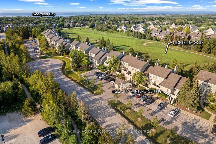 Property Photo: 107 Wintergreen Place 212 ON L9Y 0P8