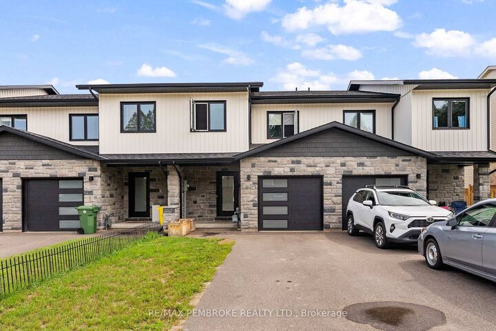 Property Photo: 41 Northbrook Road ON K8H 3N5