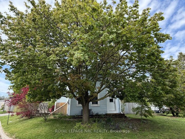 Property Photo: 1 John Avenue ON N3L 2S8