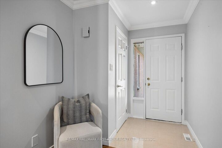 Property Photo: 77 Willowbrook Drive ON L1R 2A8