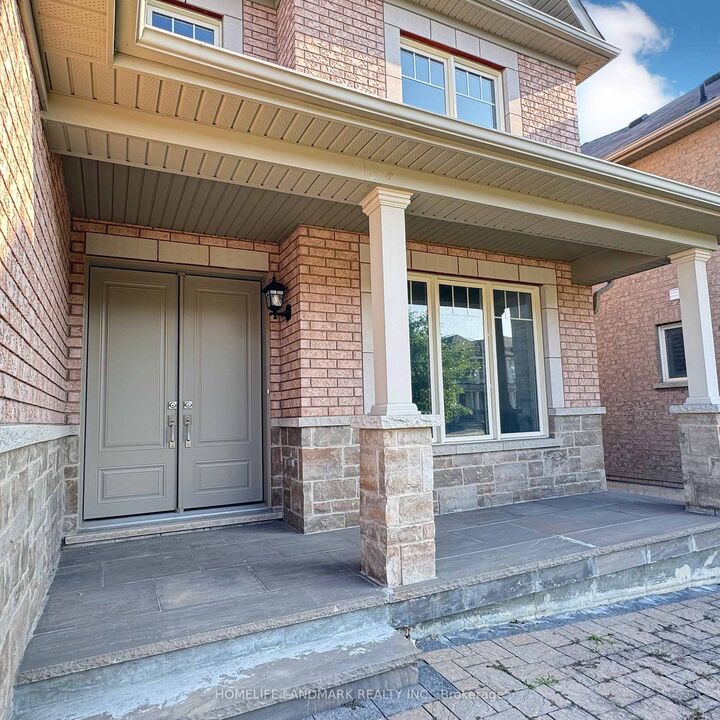 Property Photo: 32 Philips Lake Court ON L4E 0S8