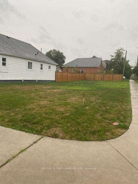 Property Photo:  Lot 57 Briscoe Street W  ON N6J 1M4 