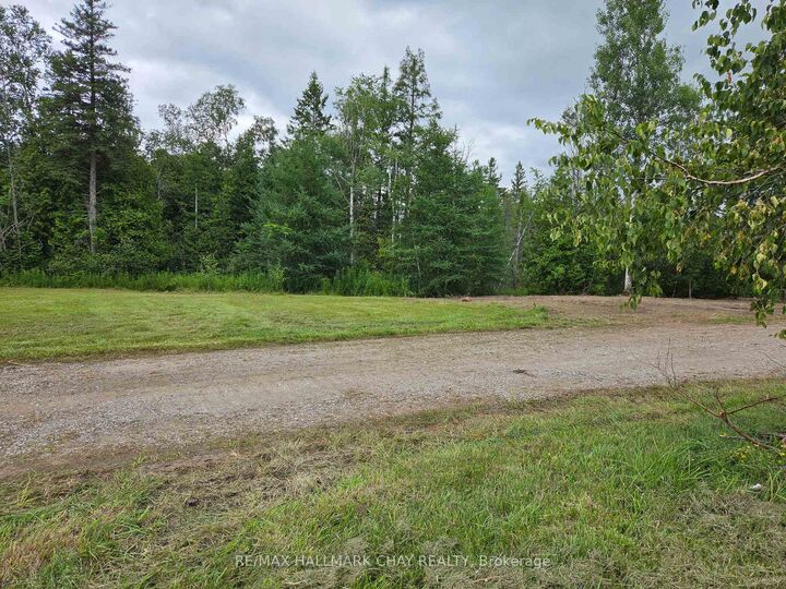 Property Photo:  1017 Line 8 North Line  ON L0L 2E0 