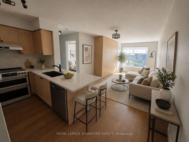 Property Photo: 51 Baffin Court 815 ON L4B 4P6