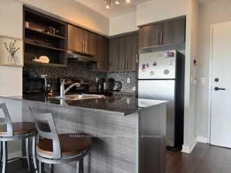 Property Photo:  120 Dallimore Circle 827  ON M3C 4J1 