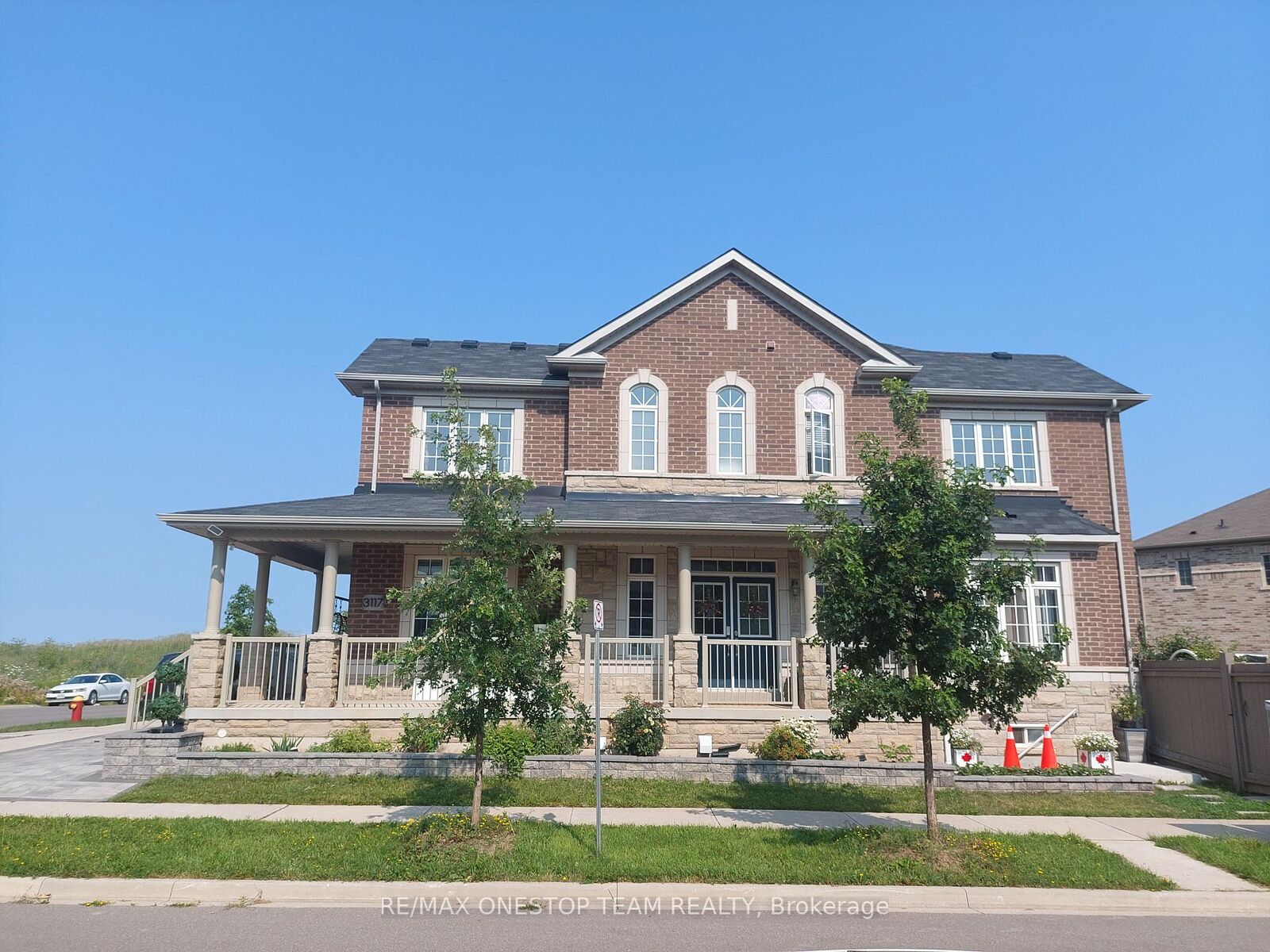Property Photo: 3117 River Rock Path Lower ON L6H 0S9