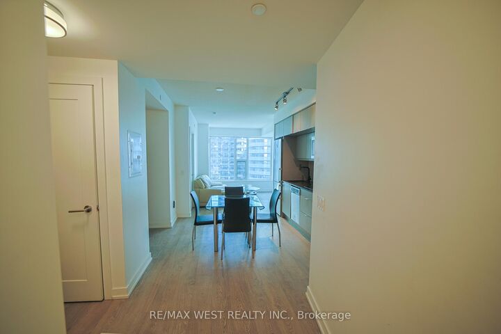 Property Photo: 10 York Street 1101 ON M5J 0E1