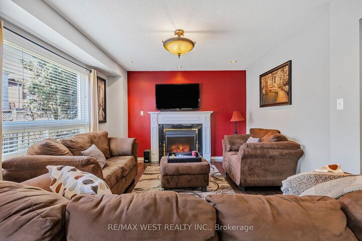 Property Photo: 56 Lockheed Crescent ON L7A 3G4