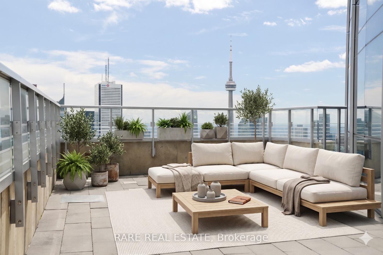 Property Photo: 388 Yonge Street 5907 ON M5B 0A4
