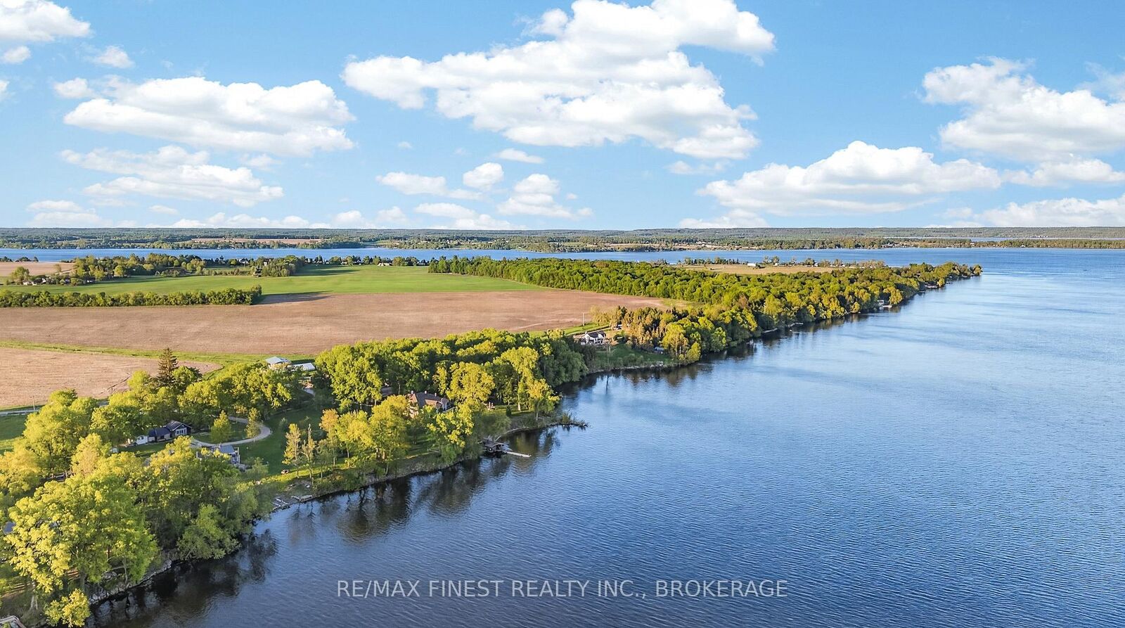Property Photo: 79 Hickory Lane ON K7R 3K8