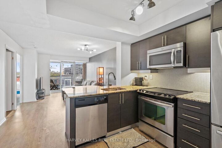 Property Photo:  125 Western Battery Road 1316  ON M6K 3R8 