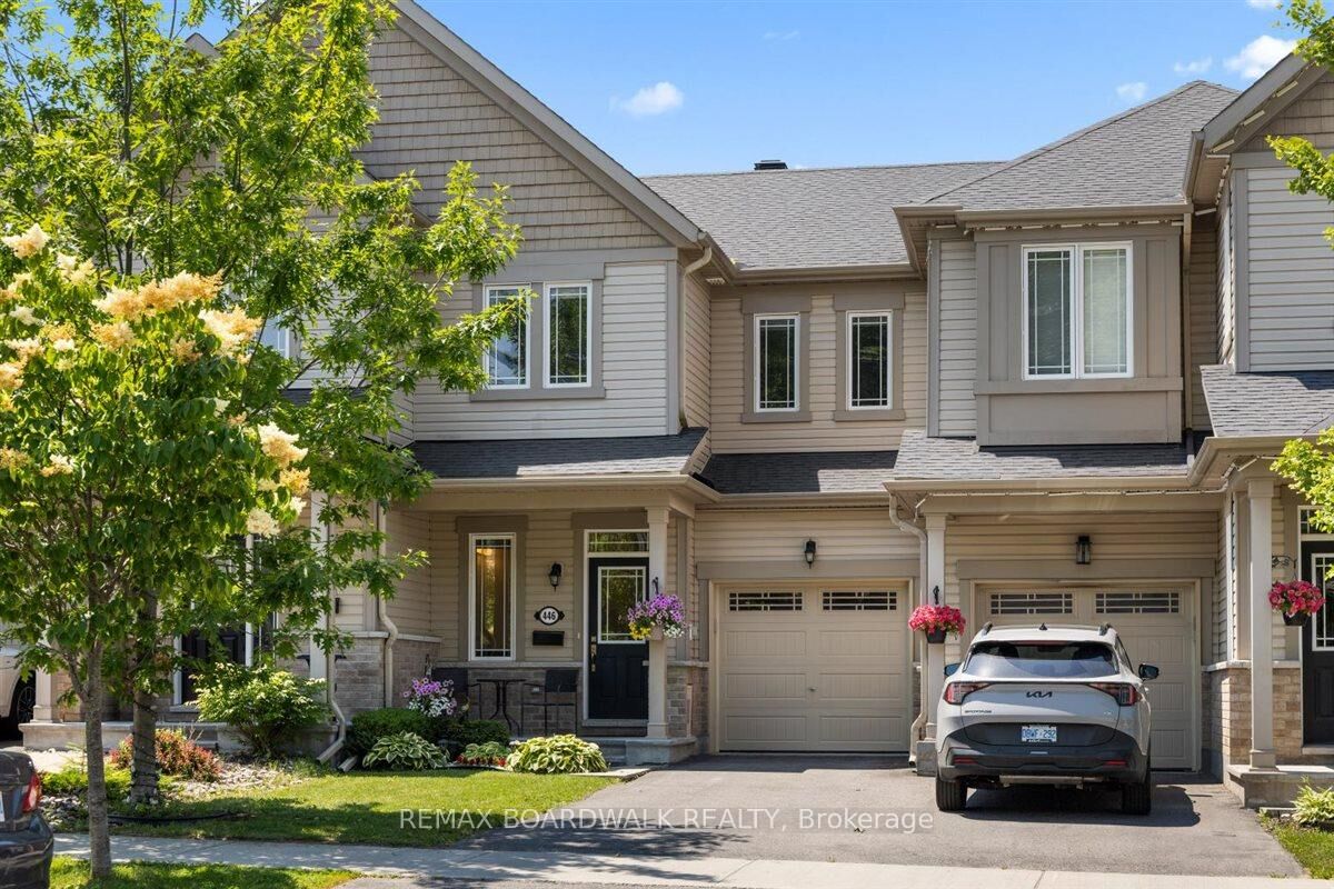 Property Photo: 446 Meadowbreeze Drive ON K2M 0L1