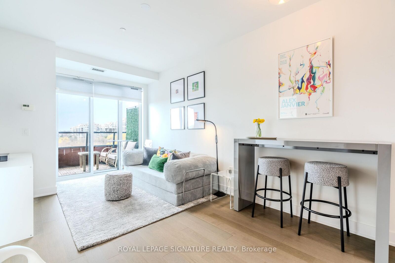 Property Photo:  20 Shore Breeze Drive 515  ON M8V 1A1 