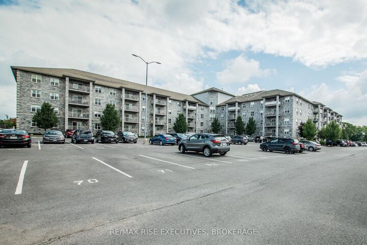 Property Photo:  539 Armstrong Road 515  ON K7M 0C6 