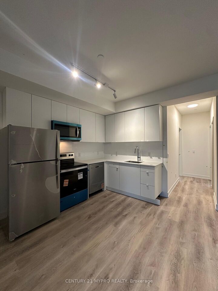 Property Photo:  16 Melbourne Avenue 104B  ON L2P 3J8 