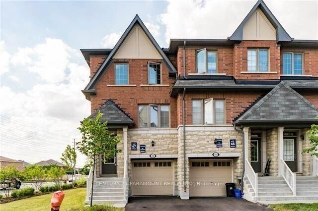 Property Photo:  1301 Granrock Crescent  ON L5V 0E1 