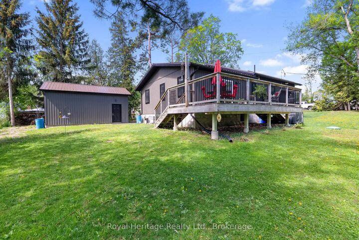 Property Photo: 35 Leslie Frost Lane ON K9V 4R6