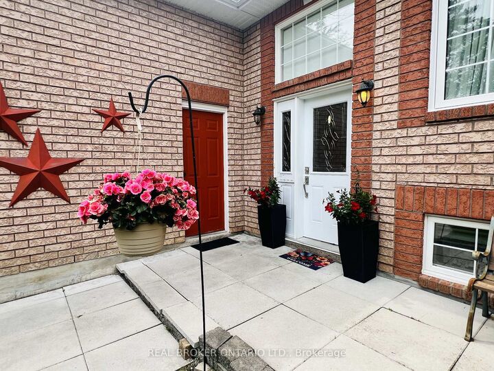 Property Photo: 2342 Somers Boulevard ON L9S 2E8
