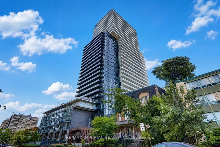 Property Photo: 101 Erskine Avenue 2905 ON M4P 0C5