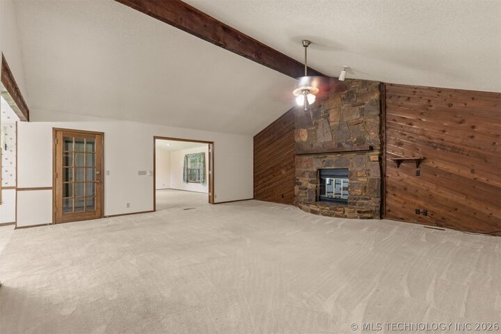 Property Photo: 12811 E 133rd Street S OK 74011