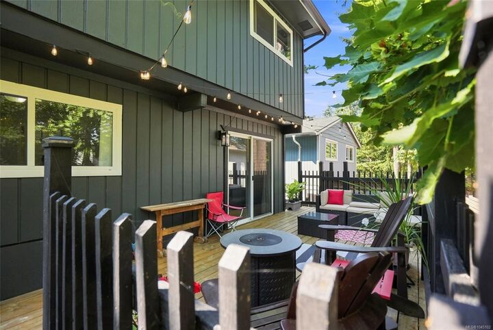 Property Photo:  37 Kanaka Pl  BC V9T 5B7 