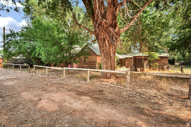 Property Photo: 637 S 200 W UT 84701