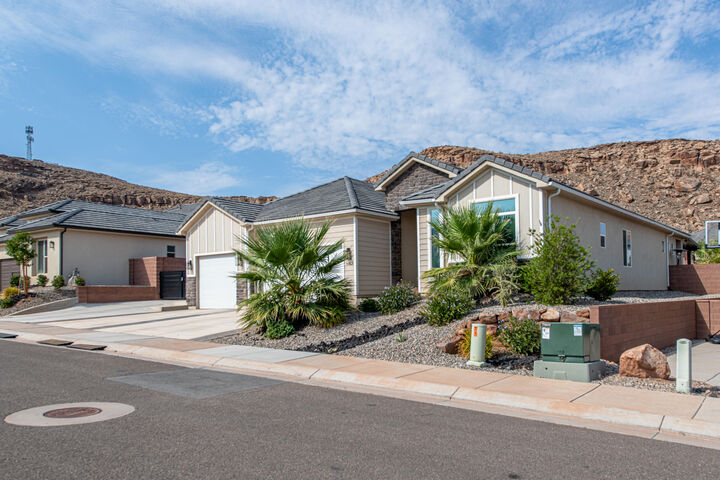 Property Photo: 6062 S Bunda Way UT 84790