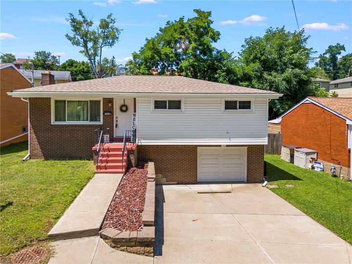 Property Photo:  1962 Homestead Duquesne Rd  PA 15122 