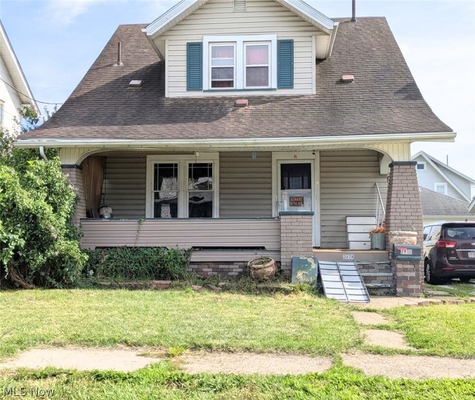 Property Photo:  2238 9th Street NW  OH 44708 