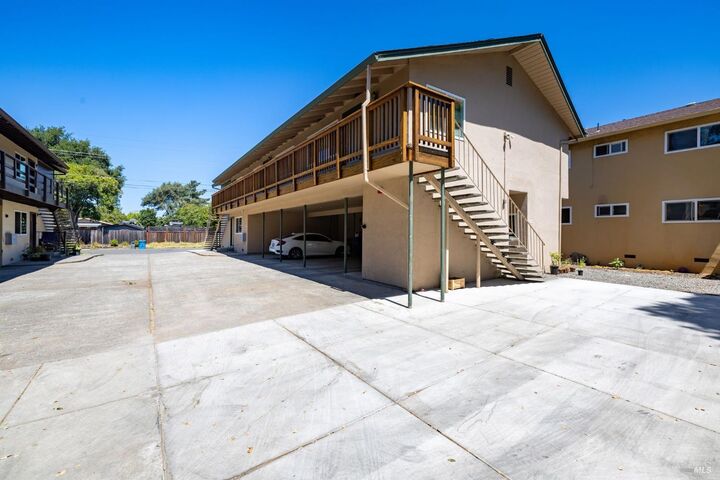 Property Photo:  420 422 Klute Street  CA 95401 
