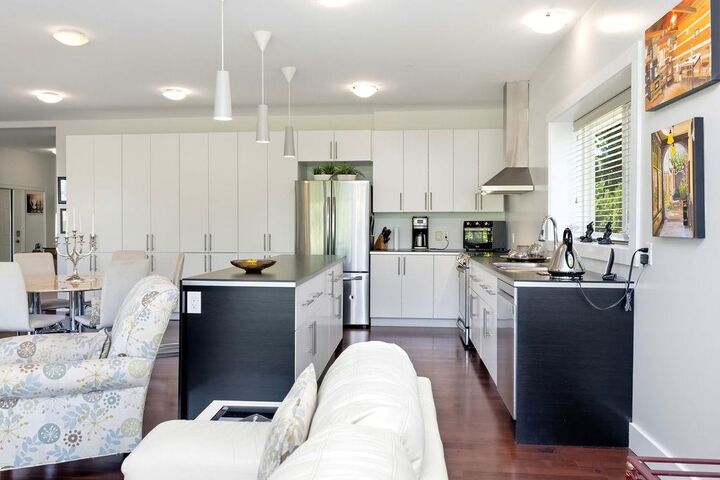 Property Photo: 5778 Marine Way 1 BC V7Z 0L8