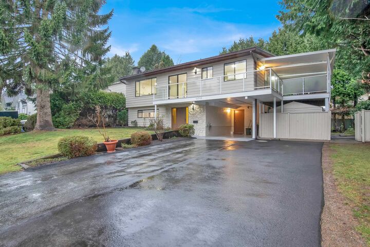 Property Photo: 11715 83A Avenue BC V4C 2J9