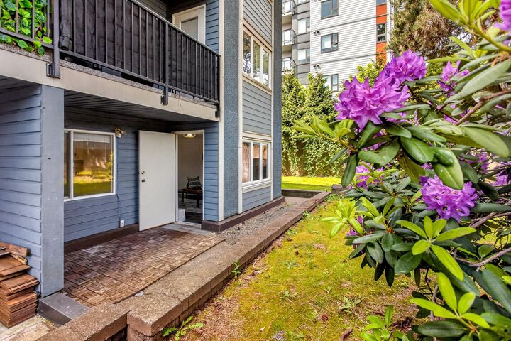 Property Photo: 1122 King Albert Avenue 105 BC V3J 1X7