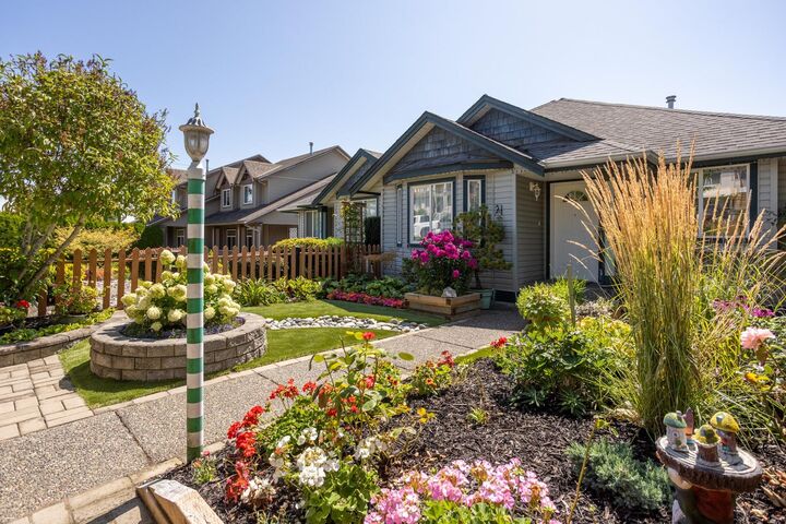 Property Photo: 1056 Walls Avenue BC V3K 2T7