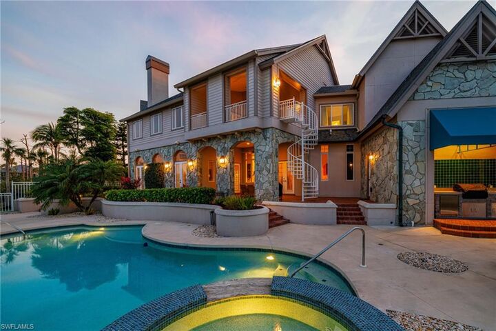 Property Photo:  13960 Blenheim Trail Rd  FL 33908 