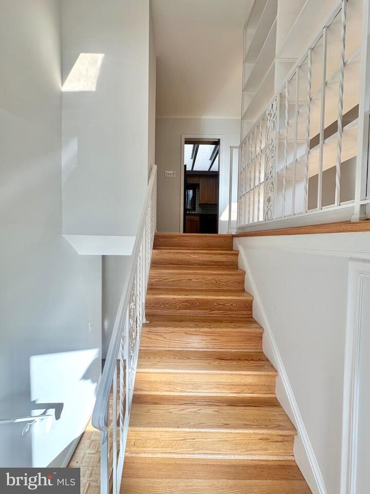 Property Photo:  4567 25th Road N  VA 22207 