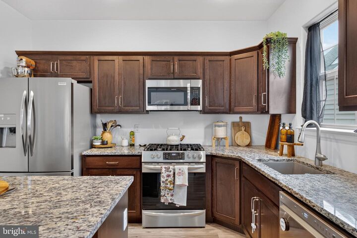 Property Photo:  135 Goldenfield Drive  PA 17603 