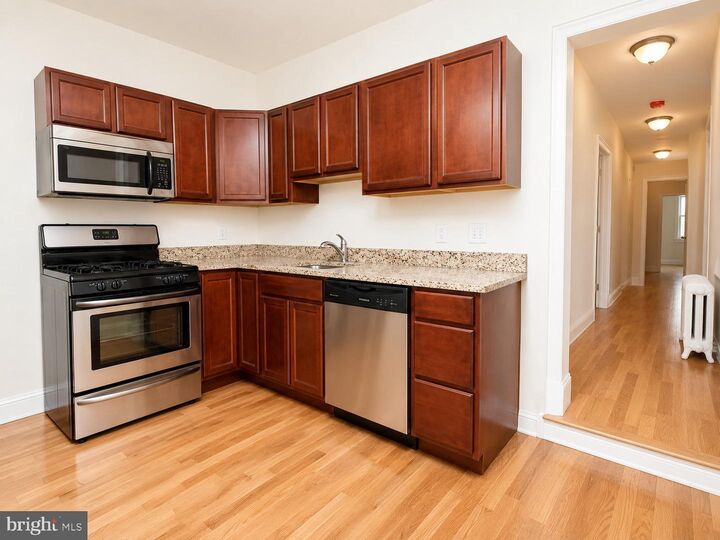 Property Photo:  2808 W Girard Avenue A  PA 19130 