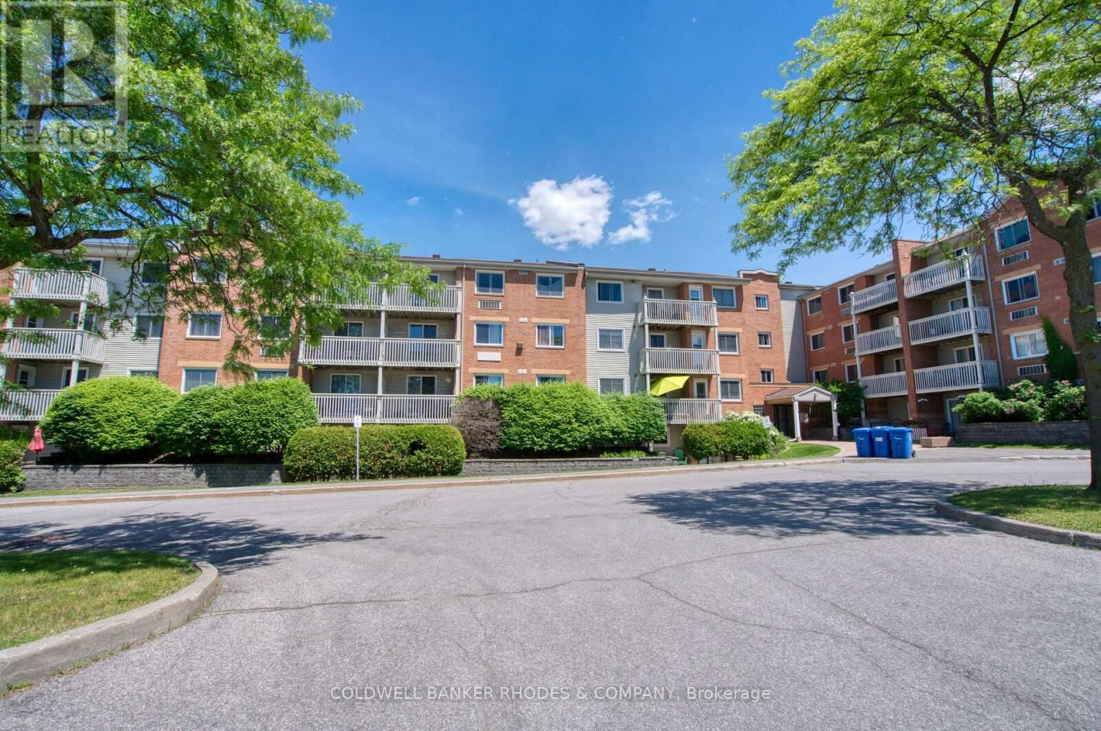 Property Photo:  325 Centrum Boulevard 407  ON K1E 3W8 