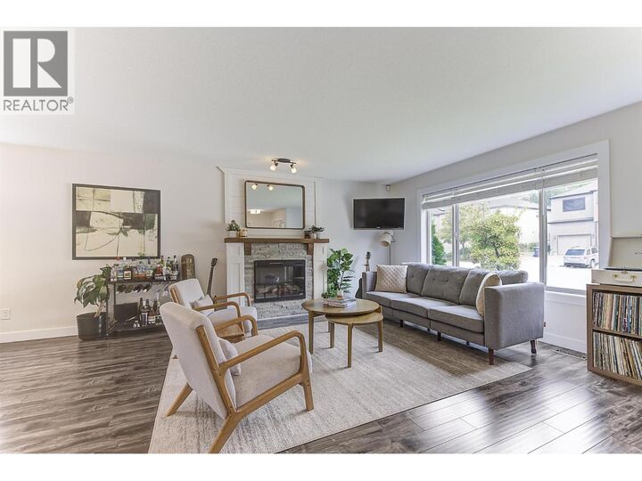 Property Photo: 11392 Lodge Road 12 BC V4V 1X2
