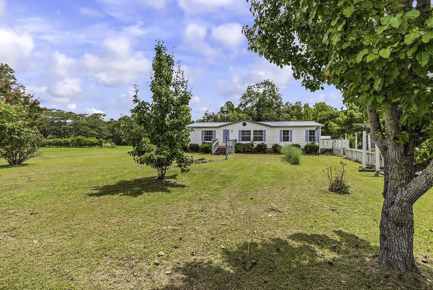 Property Photo: 1578 Cay Rd. SC 29569