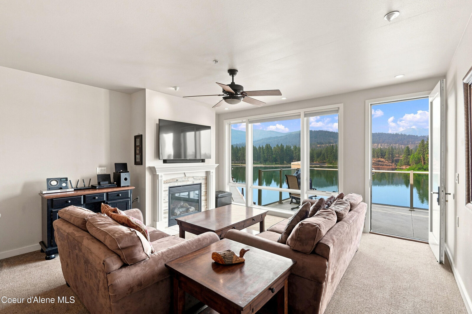 Property Photo:  415 W Waterside Dr 403  ID 83854 