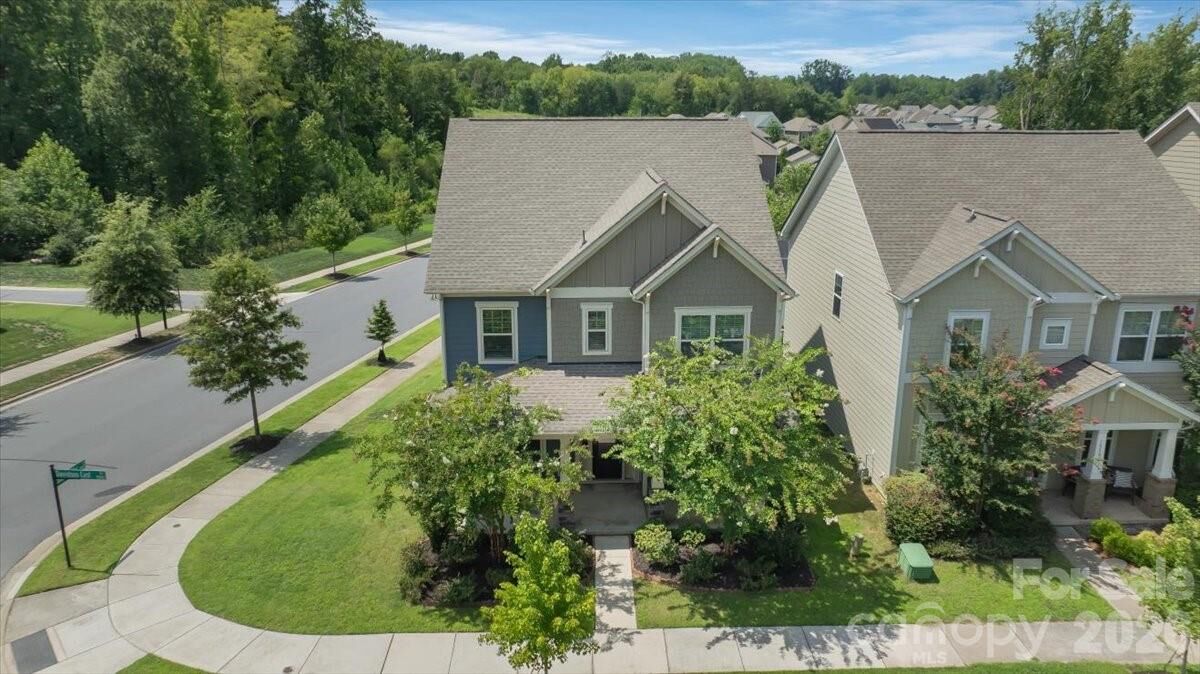 Property Photo:  15505 Davidson East Drive  NC 28036 
