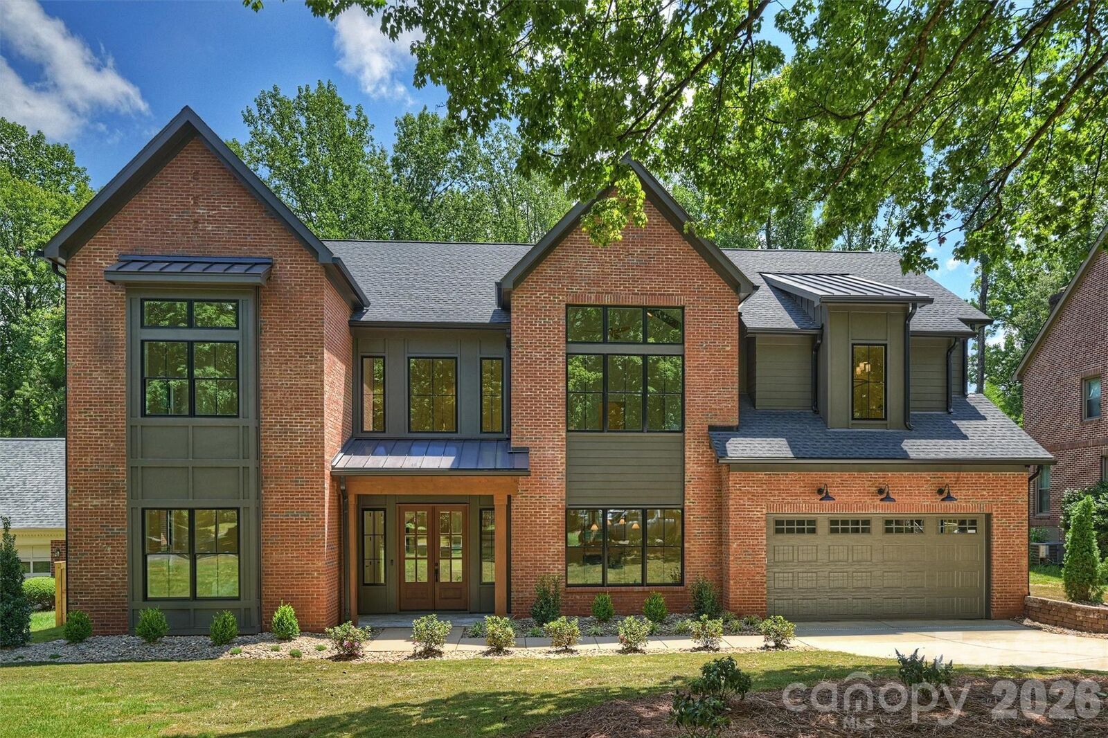 Property Photo:  2409 Brandermill Place  NC 28226 