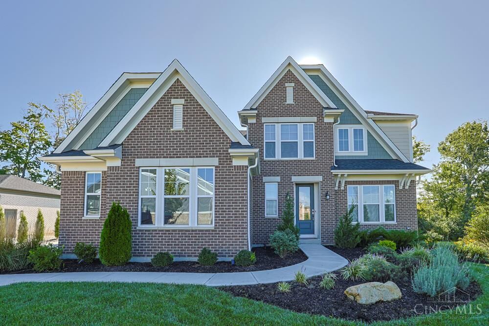 Property Photo:  5007 Bogey Court  OH 45036 